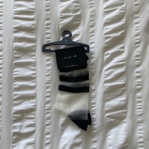Mesh socks with black glitter stripe